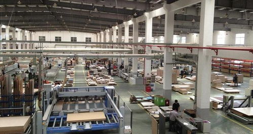 現(xiàn)場(chǎng)做衣柜跟廠家訂做各自的優(yōu)缺點(diǎn)有哪些